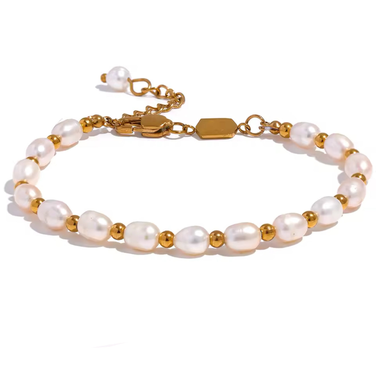 Ariel Natural Freshwater Pearl 18k Gold Plated Beaded Bracelet in Stainless Steel