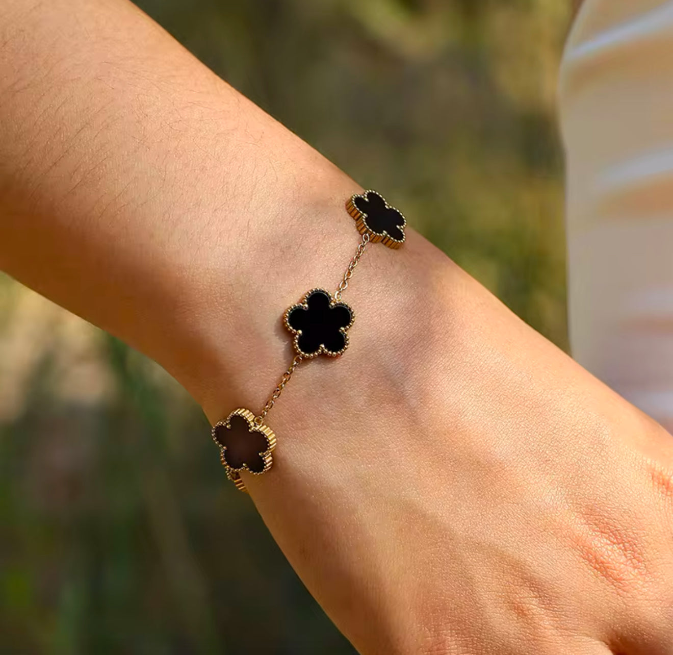 Salma 18K Plated Stainless Steel Black 5 Petal Flower Bracelet