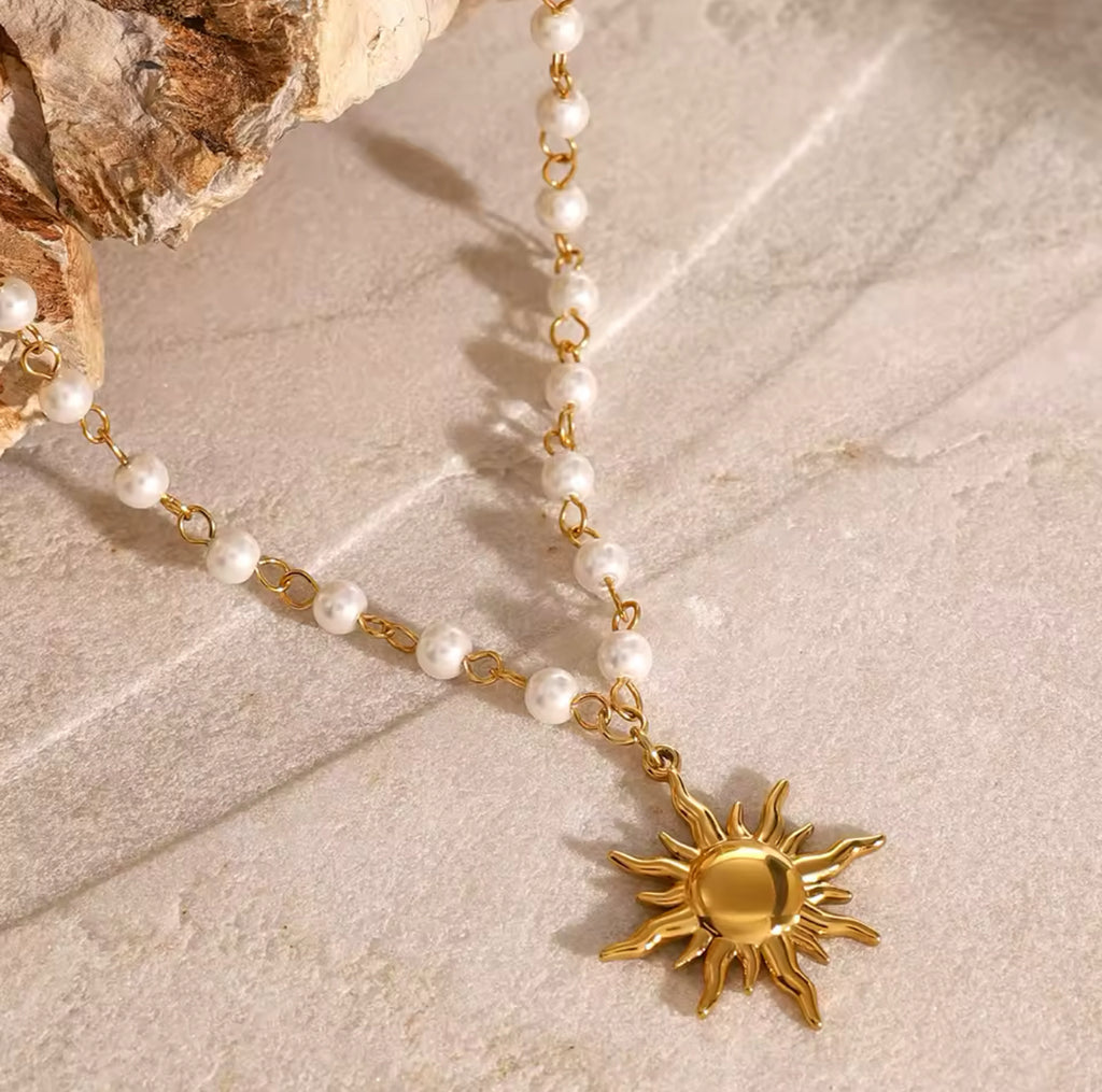 Solia 18k Gold Plated Pearl Sun Pendant in Stainless Steel