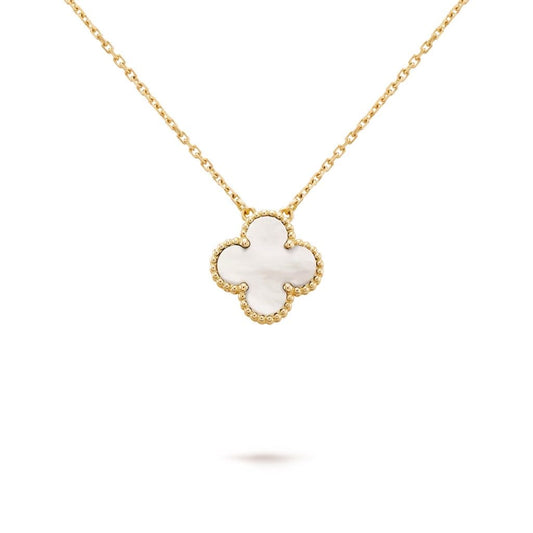 18k Vintage Motif Necklace in Mother Of Pearl